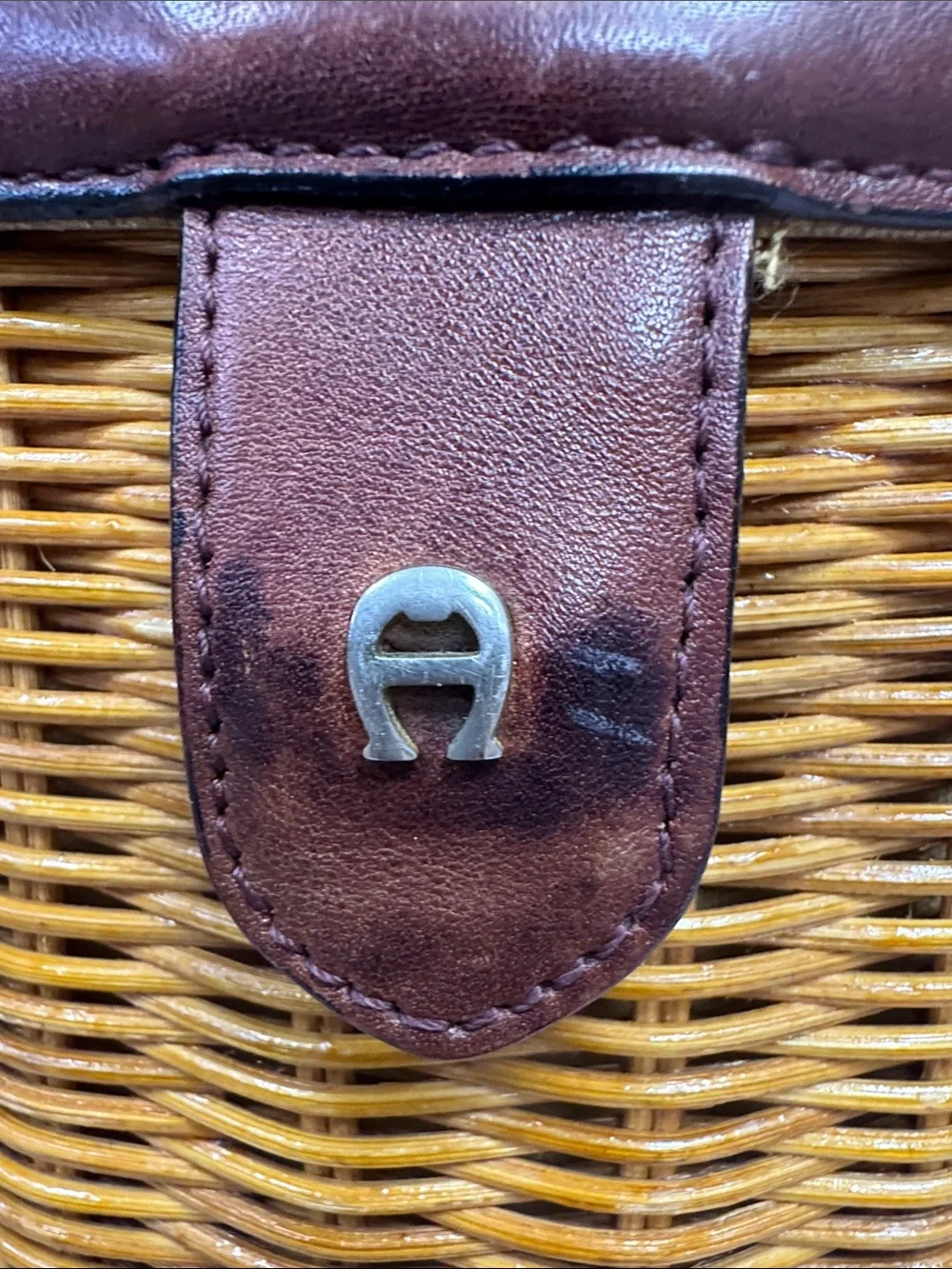 Vintage Etienne Aigner Basket Crossbody Bag with Burgundy Leather Trim - Picture 6 of 9